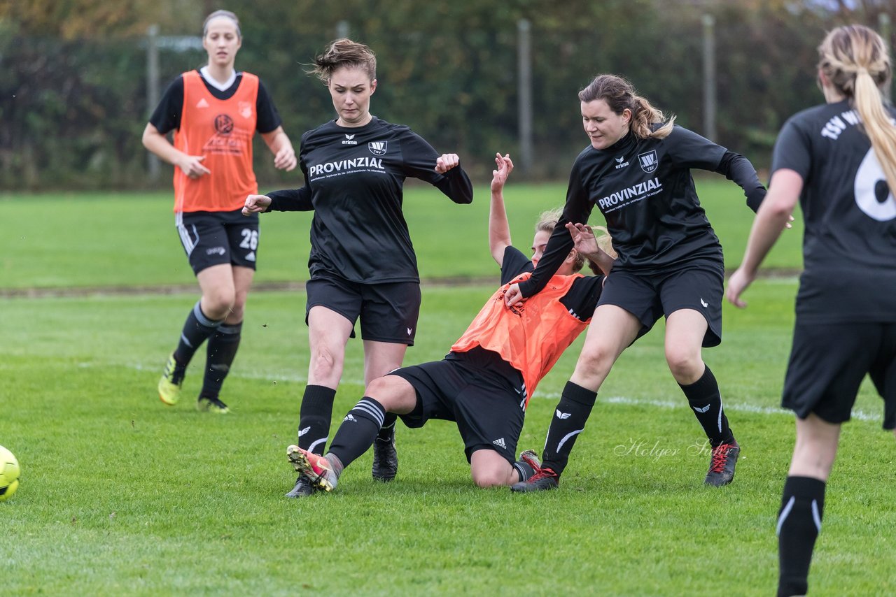 Bild 194 - Frauen TSV Wiemersdorf - VfR Horst : Ergebnis: 0:7